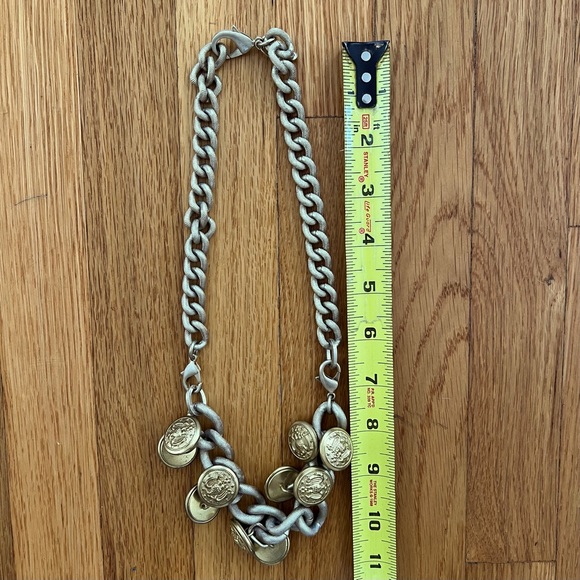 🎉HP🎉 CAbi Coco Button Necklace #2033 in Original Box - Picture 3 of 5